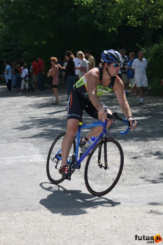 triatlon futás úszás kerékpározás