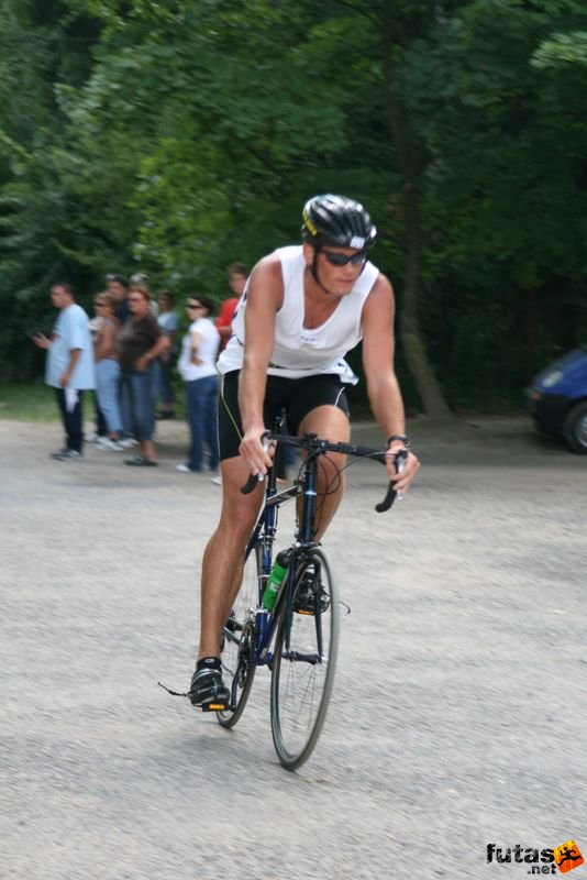 triatlon futás úszás kerékpározás