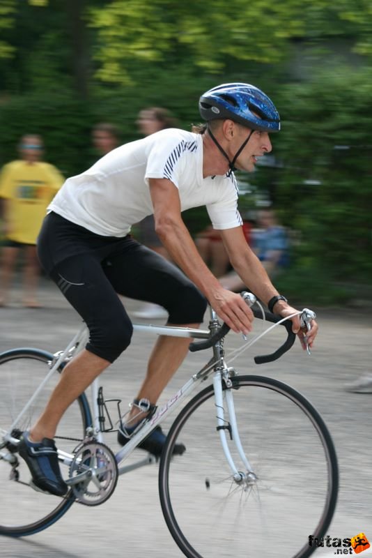 triatlon futás úszás kerékpározás