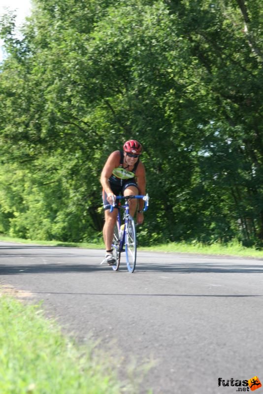 triatlon futás úszás kerékpározás