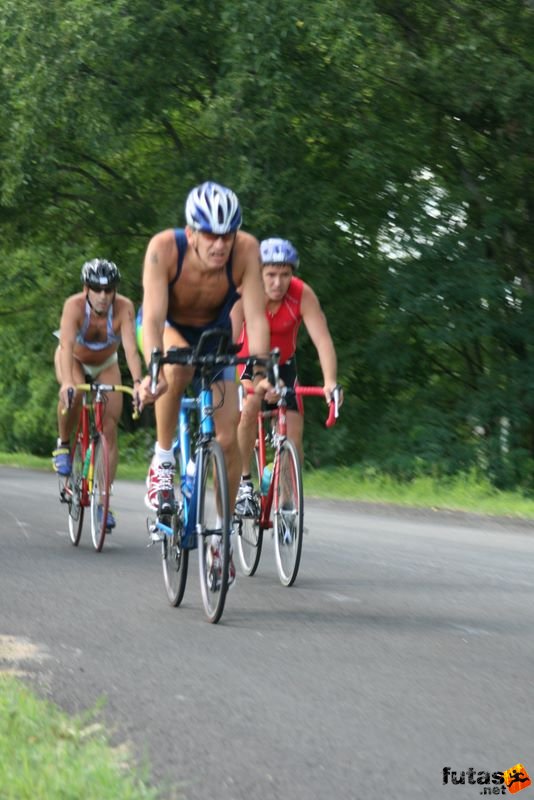 triatlon futás úszás kerékpározás