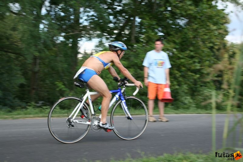 triatlon futás úszás kerékpározás