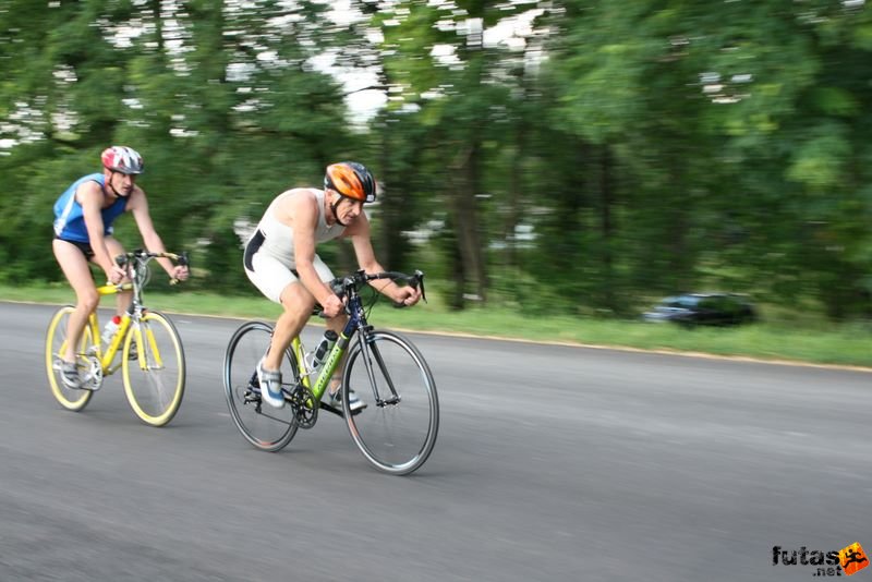 triatlon futás úszás kerékpározás