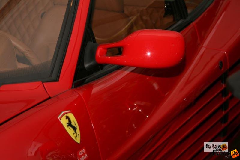 Kerékpár kiállítás Bringa-expo Ferrari autó