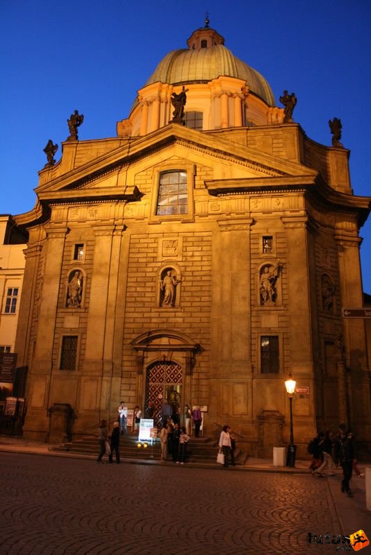 Prague Marathon Running prague_830.jpg Prague at night