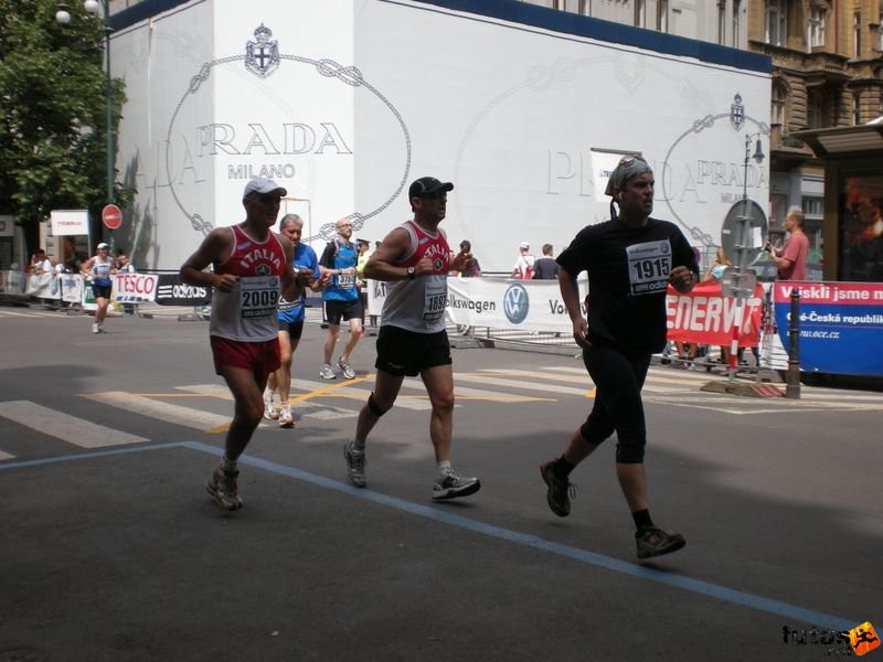 Prague Marathon Running praha_marathon_595.jpg Italian runners in Prague