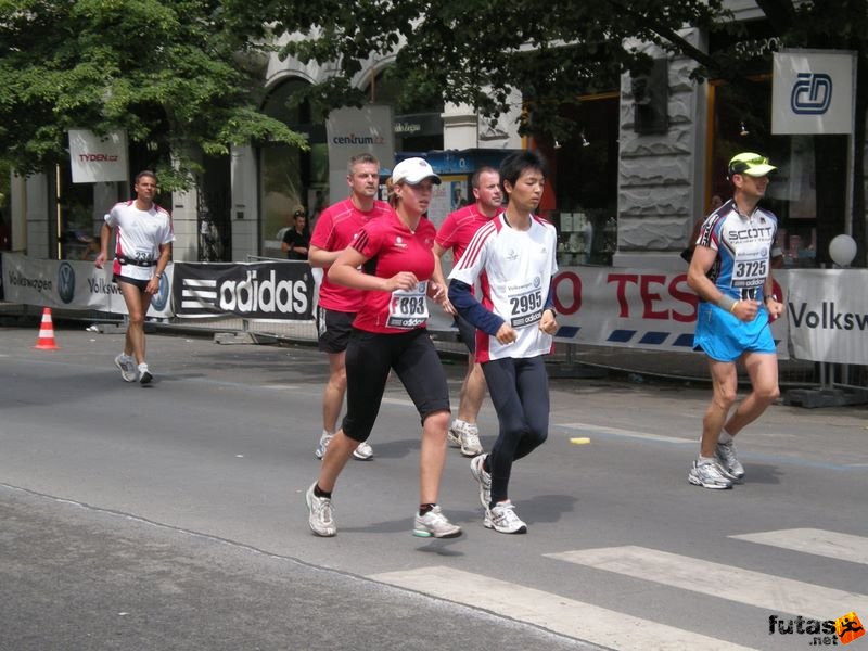 Prague Marathon Running praha_marathon_614.jpg runners