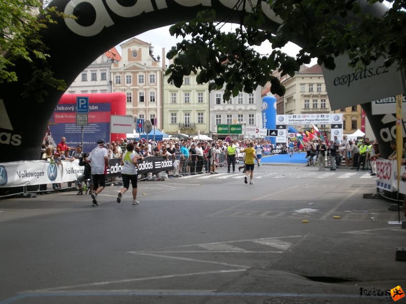 Prague Marathon Running praha_marathon_627.jpg Praga Marathon Finish