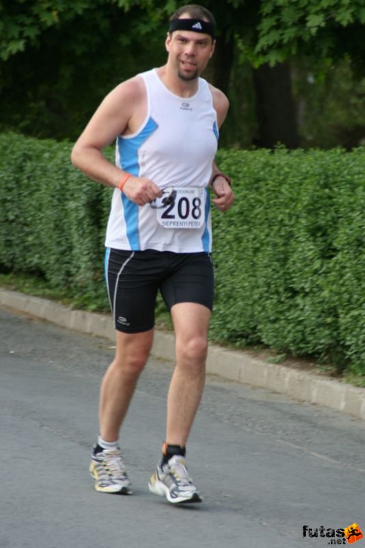 Sárvár futás este sarvar_running_8864.jpg Tomi Edzsésonline