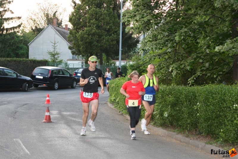 Sárvár futás este sarvar_running_8950.jpg sarvar_running_8950.jpg