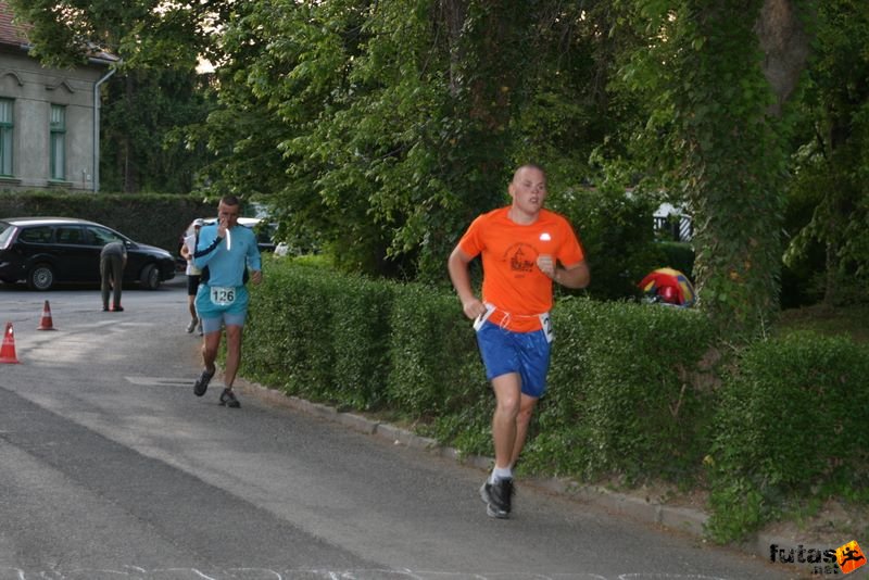 Sárvár futás este sarvar_running_8954.jpg sarvar_running_8954.jpg