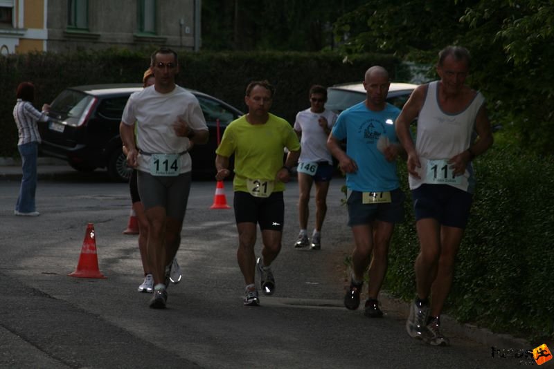 Sárvár futás este sarvar_running_8982.jpg sarvar_running_8982.jpg