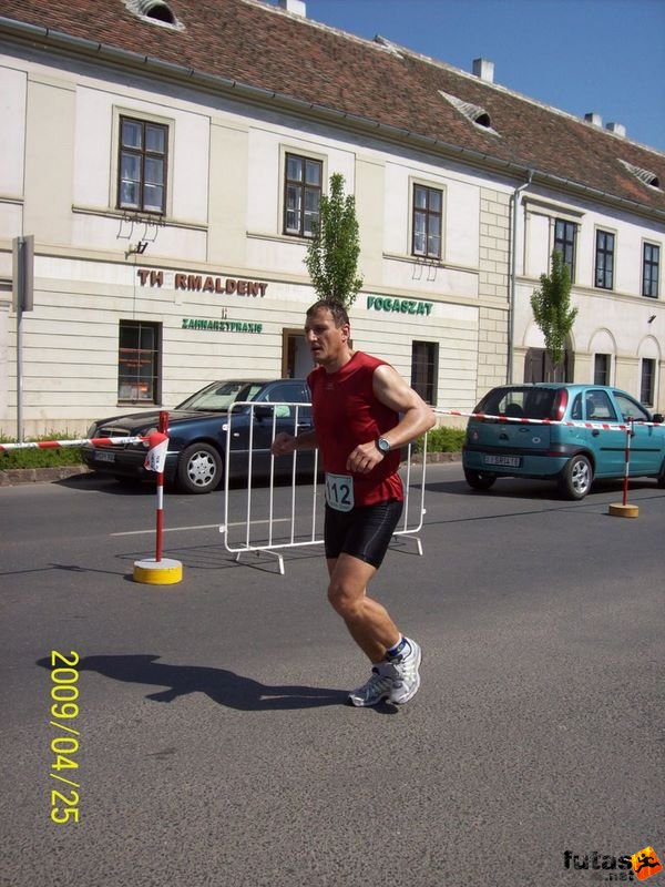 Sárvár futóverseny 77.jpg 77.jpg