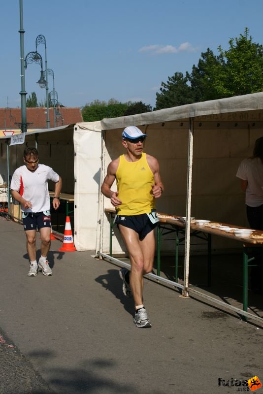 Sárvár futás running sarvar_runners_8757.jpg sarvar_runners_8757.jpg
