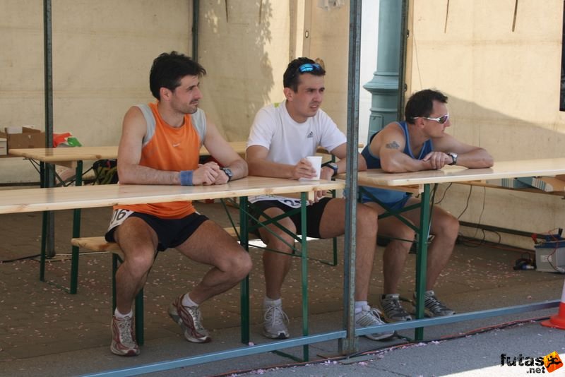 Sárvár futás és ultra futás sarvar_runners_8556.jpg csapat hajcsárok