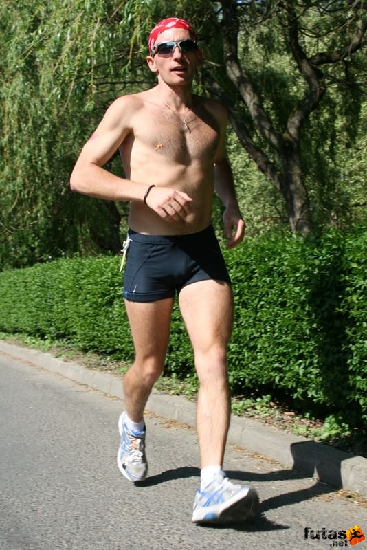 Sárvár futás és ultra futás sarvar_runners_8625.jpg Böki
