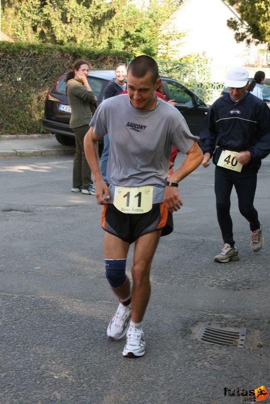 Sárvár 24 órás futók ultrafutás ultra_runners_9067.jpg Bene Ármin 23 órája fut