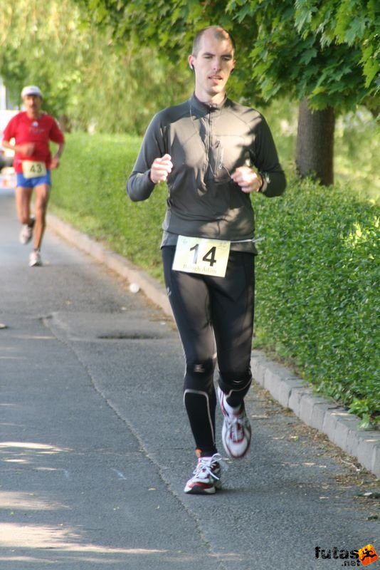 Sárvár 24 órás futók ultrafutás ultra_runners_9077.jpg Balogh Ádám