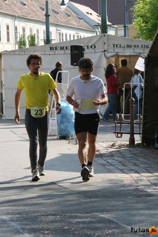 Sárvár 24 órás futók ultrafutás ultra_runners_9102.jpg Béla és Farkas