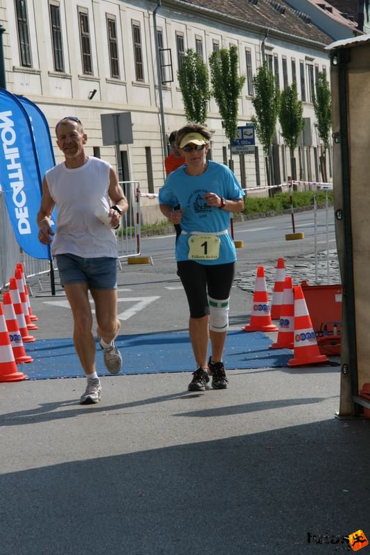 Sárvár 24 órás futók ultrafutás ultra_runners_9124.jpg Yoyo