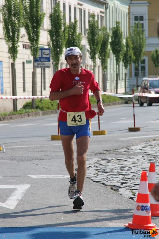 Sárvár 24 órás futók ultrafutás ultra_runners_9126.jpg Zahorán János