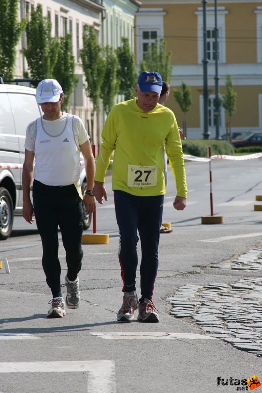 Sárvár 24 órás futók ultrafutás ultra_runners_9147.jpg ultrafutók az utolsó órában