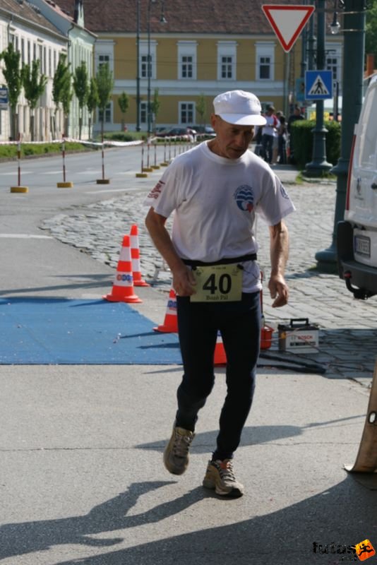 Sárvár 24 órás futók ultrafutás ultra_runners_9155.jpg Bozó Pál