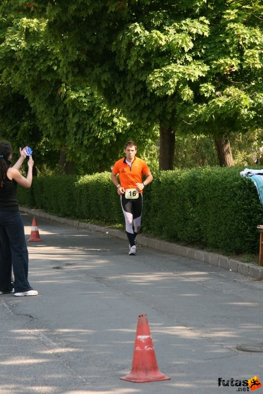 Sárvár 24 órás futók ultrafutás ultra_runners_9171.jpg Véghelyi Árpád
