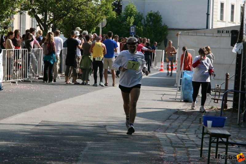 Sárvár 24 órás futók ultrafutás ultra_runners_9183.jpg Ajkay Antal