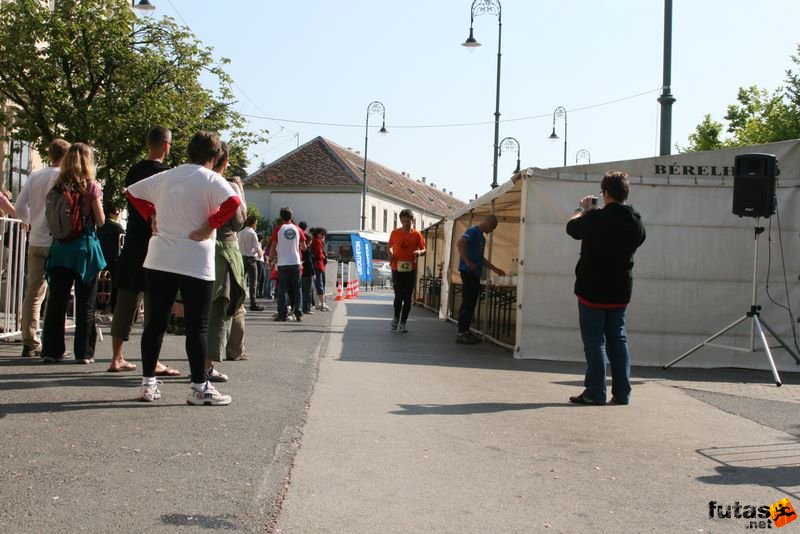 Sárvár 24 órás futók ultrafutás ultra_runners_9185.jpg Feri