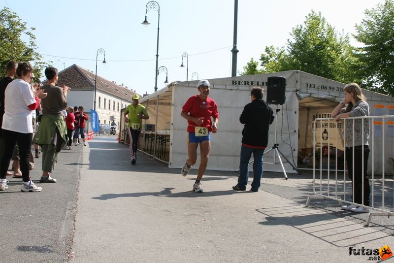 Sárvár 24 órás futók ultrafutás ultra_runners_9186.jpg Zahorán János