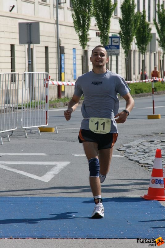 Sárvár 24 órás futók ultrafutás ultra_runners_9209.jpg Bene Ármin is befut