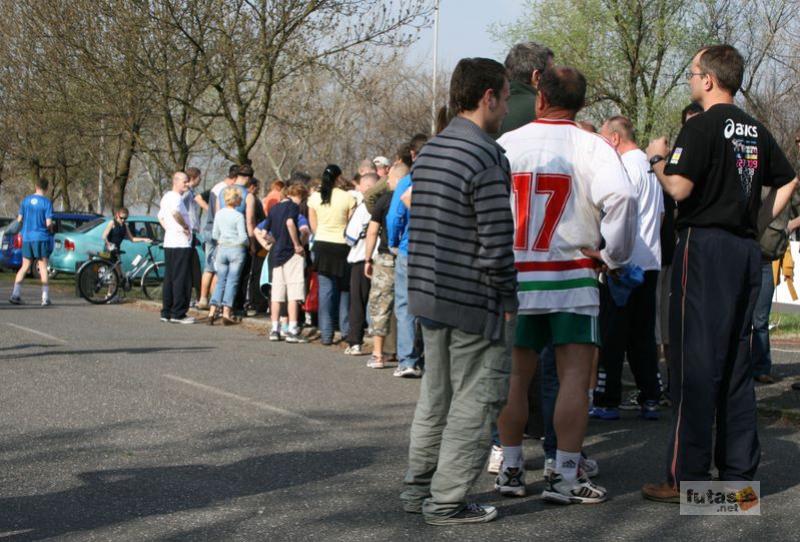 Tóparti Futóparti futáshoz készülve Reggel toparti_futoparti_futas_5485.jpg sor