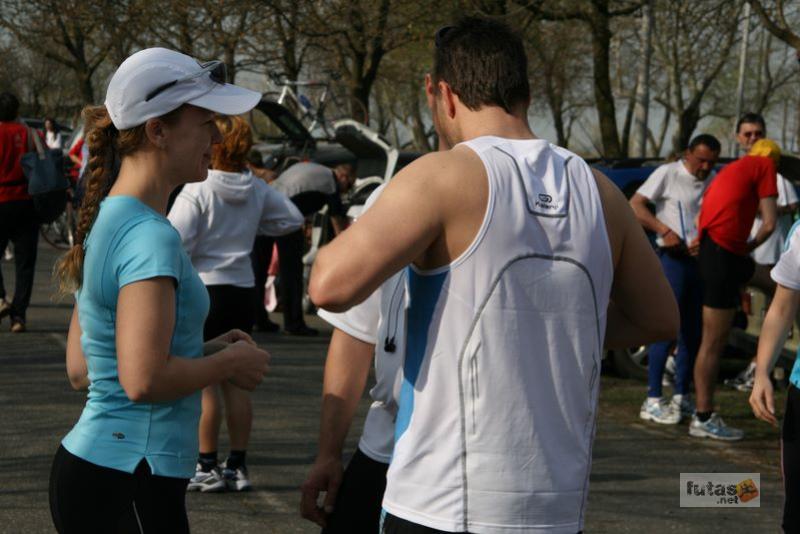 Tóparti Futóparti futáshoz készülve Reggel toparti_futoparti_futas_5558.jpg toparti_futoparti_futas_5558.jpg