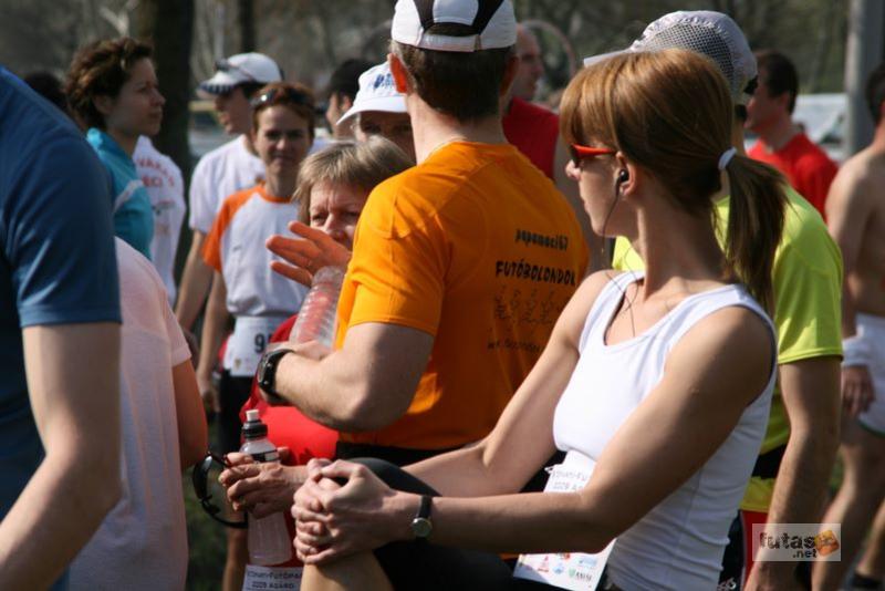 Tóparti Futóparti futáshoz készülve Reggel toparti_futoparti_futas_5606.jpg toparti_futoparti_futas_5606.jpg