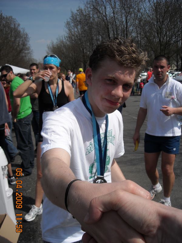 Budapest Run csapat a Velencei-tó körül budapest_run_138.jpg budapest_run_138.jpg