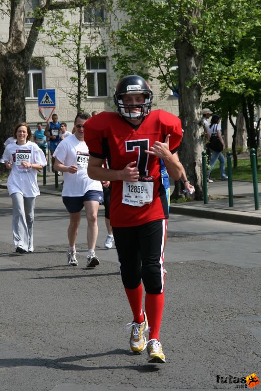 Vivicittá futás Budapest vivicitta_7929.jpg vivicitta_7929.jpg
