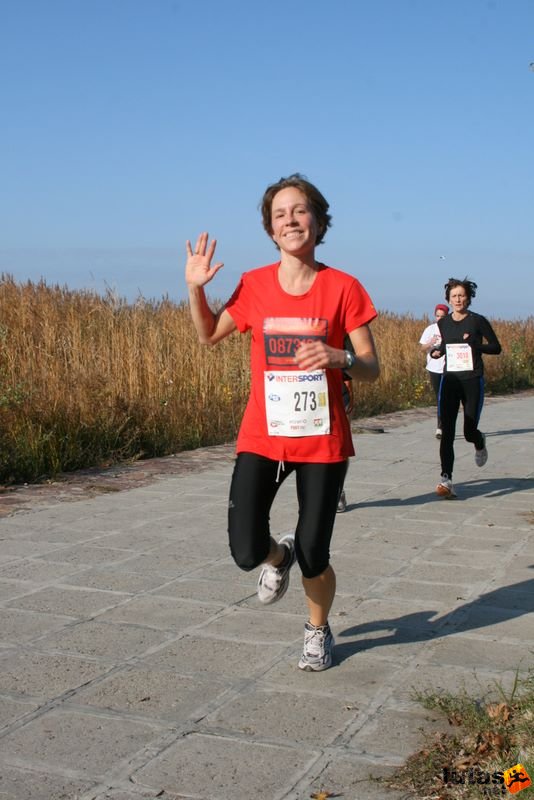 Balaton Maraton harmad maraton Siófok Makai Viktória Balaton Maraton 1/3 maraton Siófok, Makai Viktória