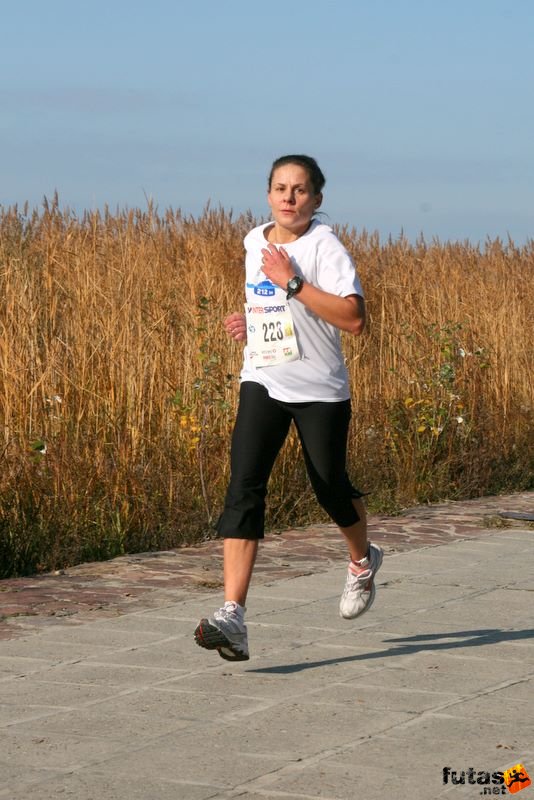 Balaton Maraton harmad maraton Siófok Földváry Zita Balaton Maraton 1/3 maraton Siófok, Földváry Zita