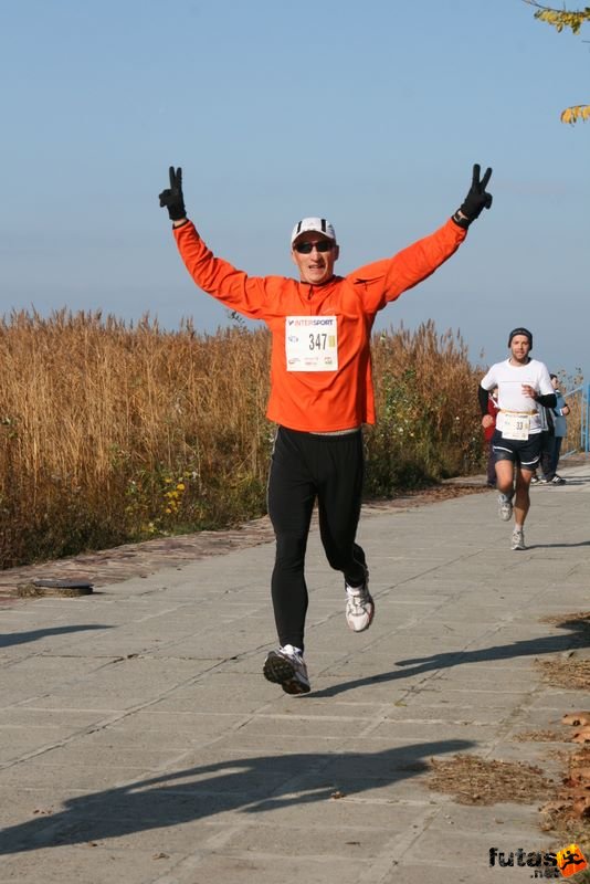 Balaton Maraton harmad maraton Siófok Kovács Szilárd, Nike Futócenter Nyíregyháza Balaton Maraton 1/3 maraton Siófok, Kovács Szilárd, Nike Futócenter Nyíregyháza