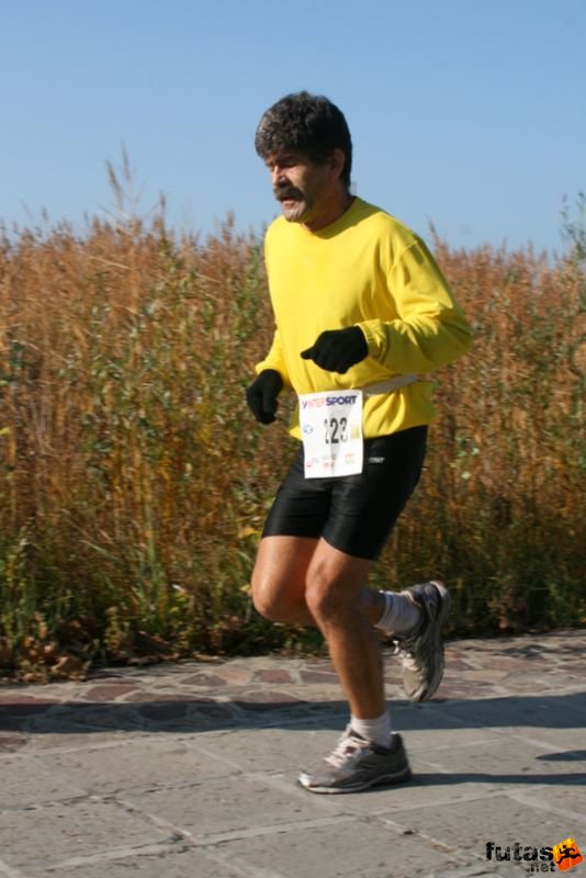 Balaton Maraton harmad maraton Siófok Egyed János Balaton Maraton 1/3 marathon futás Siófok, Egyed János