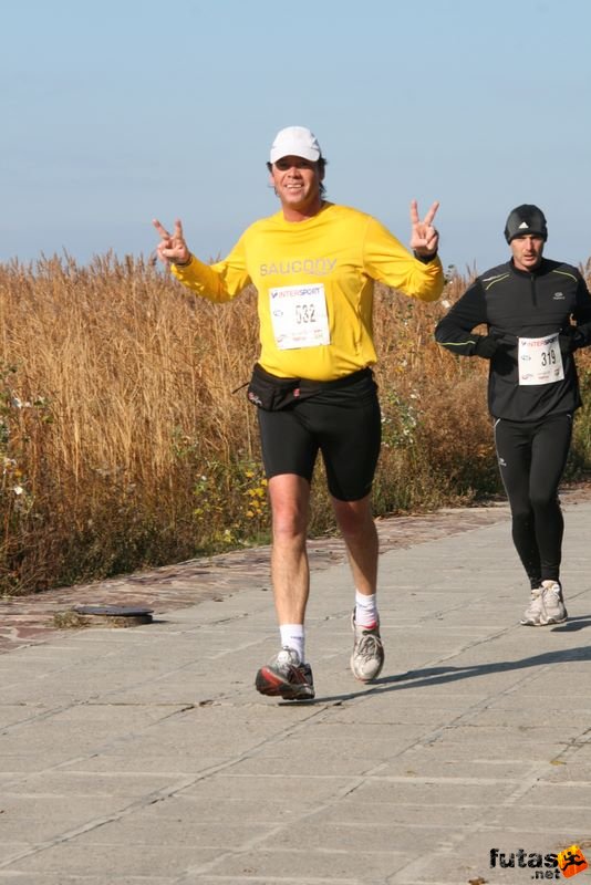 Balaton Maraton harmad maraton Siófok Andrejka Jenő Balaton Maraton 1/3 marathon futás Siófok, Andrejka Jenő
