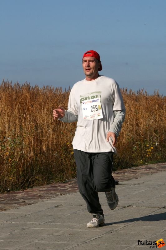 Balaton Maraton harmad maraton Siófok Lencsés Tibor Balaton Maraton 1/3 marathon futás Siófok, Lencsés Tibor