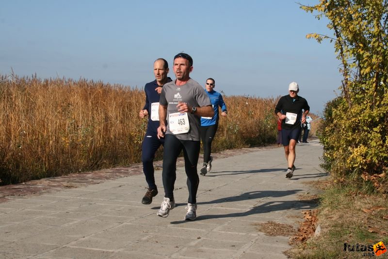 Balaton Maraton harmad maraton Siófok Sznopek József, Kanizsai Futóklub Balaton Maraton 1/3 marathon futás Siófok, Sznopek József, Kanizsai Futóklub