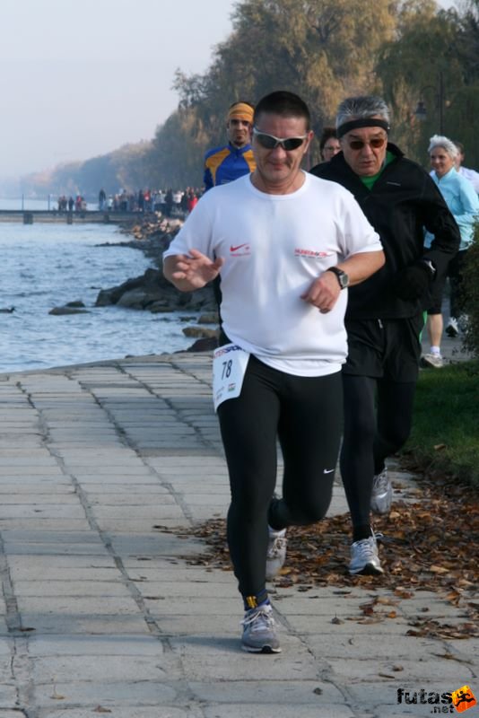 Balaton Maraton harmad maraton Siófok Pantocsik Ferenc Balaton Maraton 1/3 marathon futás Siófok, Pantocsik Ferenc