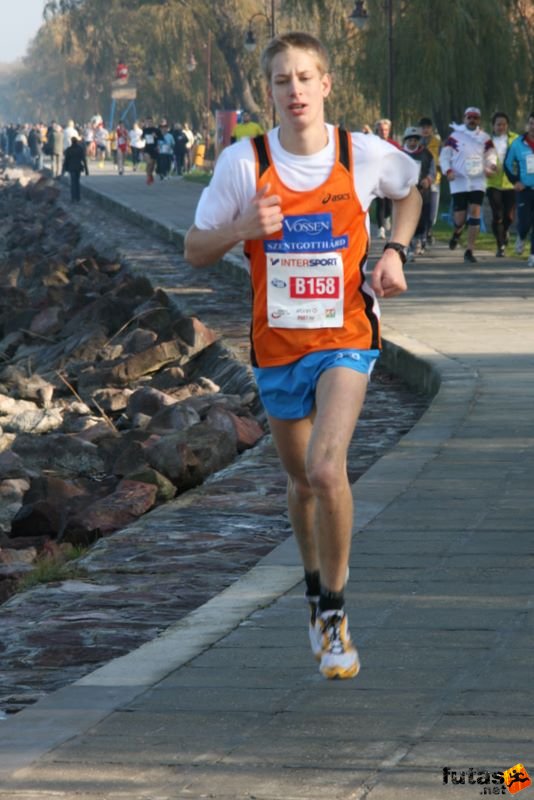 Balaton Maraton harmad maraton Siófok balaton_maraton_siofok_7135.jpg Balaton Maraton 1/3 marathon futás Siófok, balaton_maraton_siofok_7135.jpg