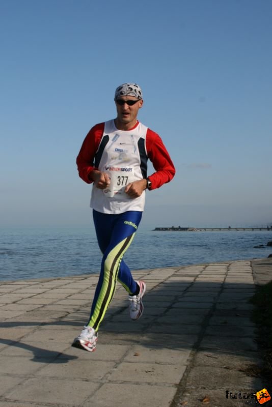 Balaton Maraton harmad maraton Siófok Ilisz Pál Balaton Maraton 1/3 marathon futás Siófok, Ilisz Pál