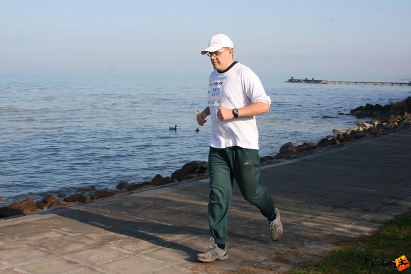 Balaton Maraton harmad maraton Siófok Kaszab Gábor Balaton Maraton 1/3 marathon futás Siófok, Kaszab Gábor