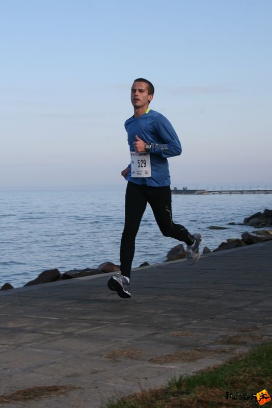 Balaton Maraton harmad maraton Siófok Csapó Tamás, Margitszigeti AC Balaton Maraton 1/3 marathon futás Siófok, Csapó Tamás, Margitszigeti AC