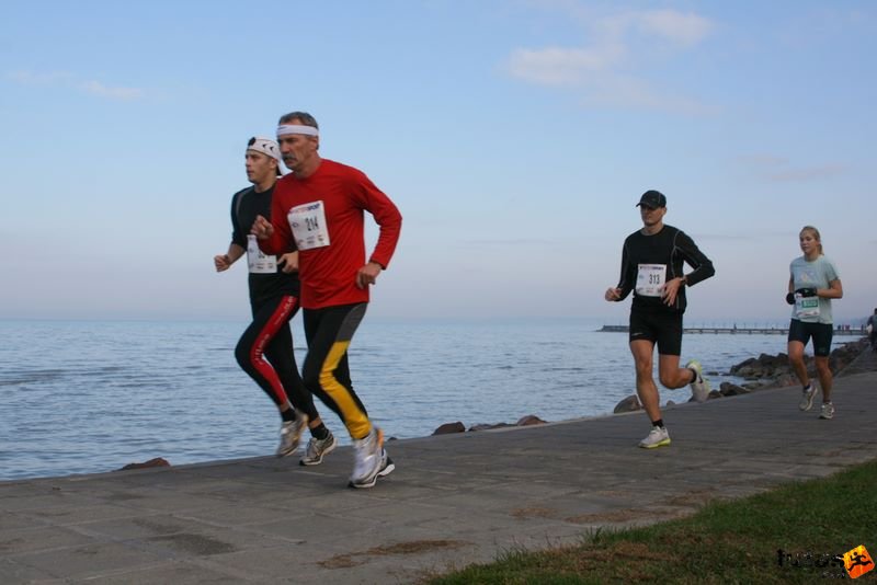Balaton Maraton harmad maraton Siófok balaton_maraton_siofok_7305.jpg Balaton Maraton 1/3 marathon futás Siófok, balaton_maraton_siofok_7305.jpg
